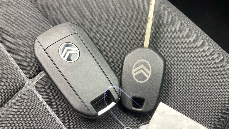 Citroen C3 83kW Plus 44kWh 5dr Auto Electric Hatchback